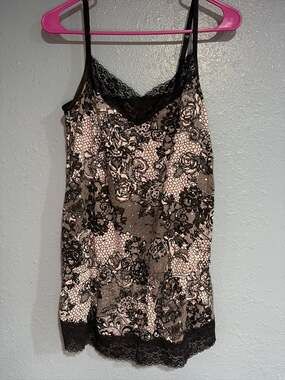 Currants Black and Pink Lace Floral Sequin Camisole Slip Top